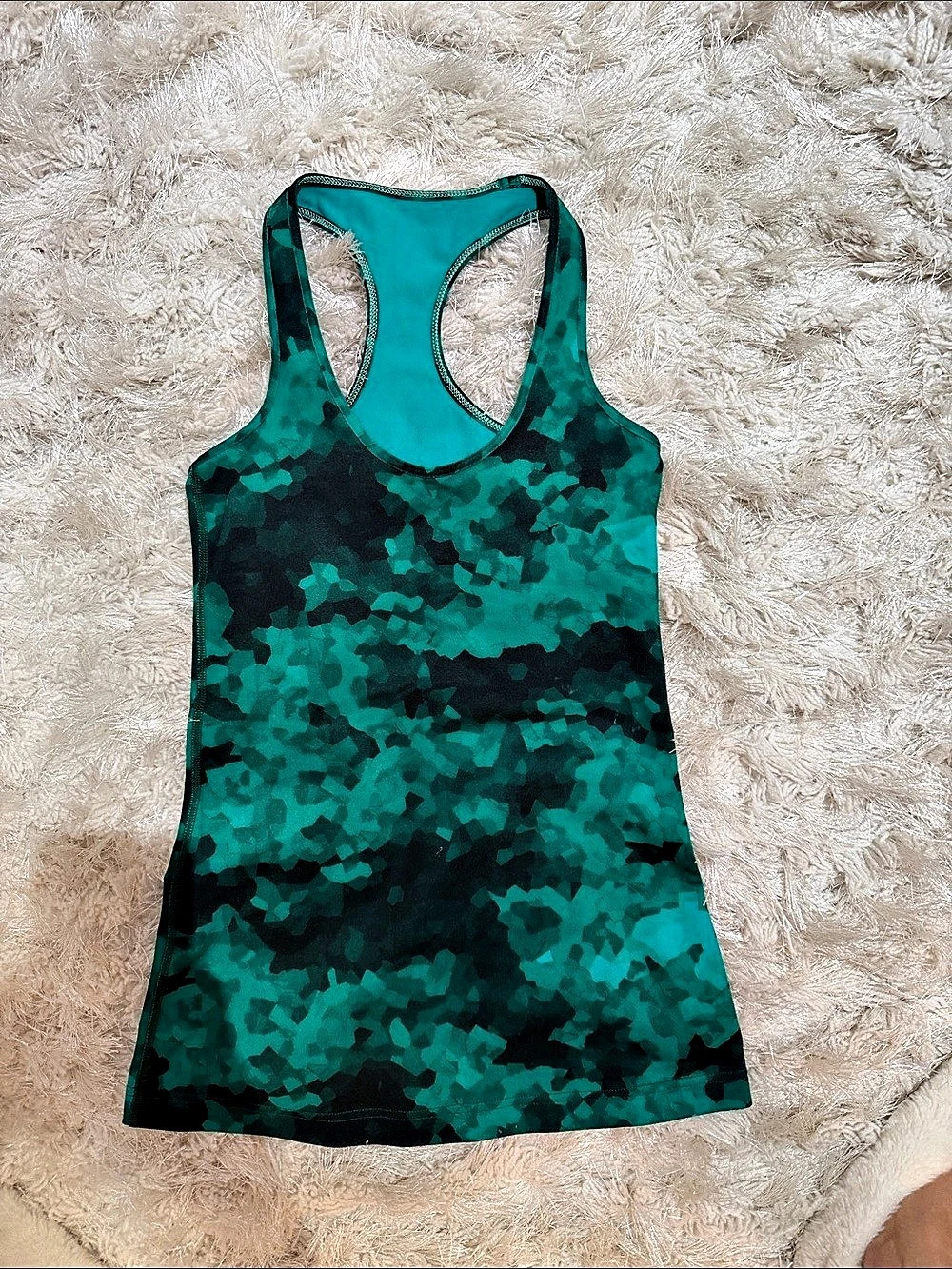 Lululemon Abstract Racerback Tank in Green & Black